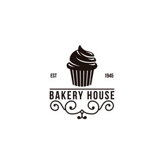 cupcake logo. Vintage retro cupcakes bakery badges and labels.