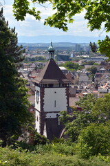 Fototapeta na wymiar Schwabentor in Freiburg im Sommer