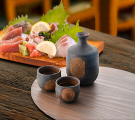 日本酒と美味しそうな刺身