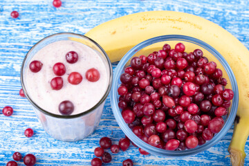 homemade cranberry yogurt