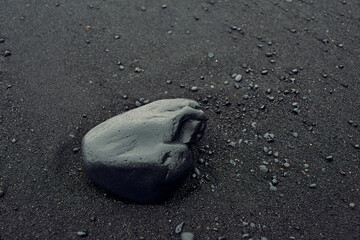 PLAGE DE SABLE NOIR DE REYNISFJARA
