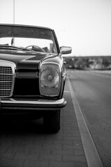 Mercedes Benz 