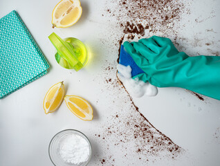 Environmentally friendly cleaning supplies: soda,vinegar and lemon.