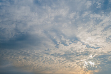 Fototapeta na wymiar Skyscape of early morning clouds