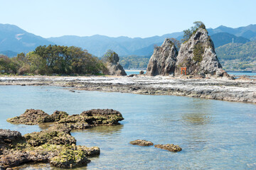 Fototapeta na wymiar Ojaura Coast in Nachikatsuura, Wakayama, Japan. It is part of the Yoshino-Kumano National Park and Nanki Kumano Geopark.