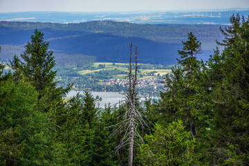 Ausblick im Fichtelgebirge vom Haberstein Schneeberg in die Landschaft im Sommer