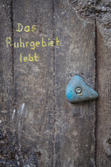 climbing wall with message the Ruhr area is still alive