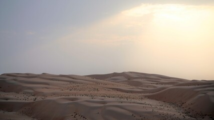 Fototapeta na wymiar sunset in liwa desert