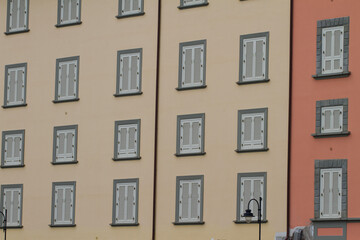 Obraz premium Houses in Livorno on the Ligurian Sea on the western coast of Tuscany, Italy