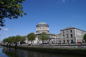 Fototapeta premium Four Courts in Dublin (Ireland)
