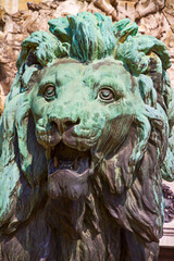 Fototapeta na wymiar Bronze lion