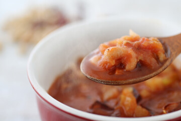 野菜や豆や麦類のミネストローネスープ　ヴィーガンメニュー