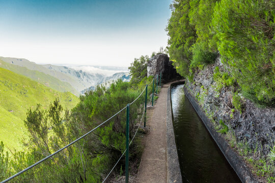View of "Levada do Alecrim" with mountains of "Paul da Serra" as background.