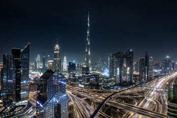 Fototapeta na wymiar Dubai skyline by night