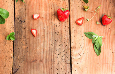 frische Erdbeeren Tisch Brett Hintergrund Stück Stücke 