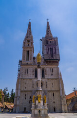 Fototapeta na wymiar Vertical shot of Zagreb Cathedral with the right tower under renovation