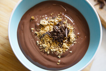 Home made chocolate cream with biscuits