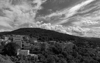 Carpinone. Carpinone is an Italian town of 1,075 inhabitants in the province of Isernia in Molise....
