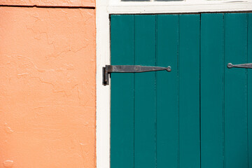New Orleans facades and colors
