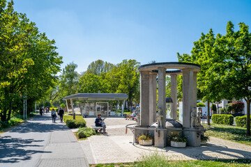 Sprudelbrunnen, Bad Vilbel, Hessen, Deutschland 