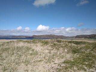 Lake shore on a Sunny day.