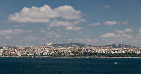 Fototapeta na wymiar Bosphorus Strait and Uskudar District in Istanbul, Turkey