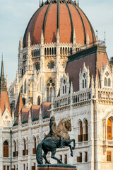 Obraz premium Detail of the parliament building in Budapest