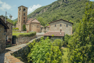 Fototapeta na wymiar BEGET GIRONA, SPAIN - JULY 2020: Medieval mountain village in the middle of nature. Beget, Girona in Catalonia