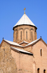 Obraz premium Metekhi Church lining the Kura River at Tibilisi in Georgia.