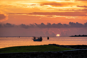 Fototapeta premium Sunrise at the beach