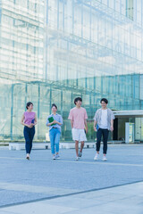 大学生のポートレート