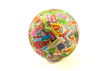 The world that has been rubbish until being a world full of waste paper