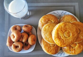cookies and milk