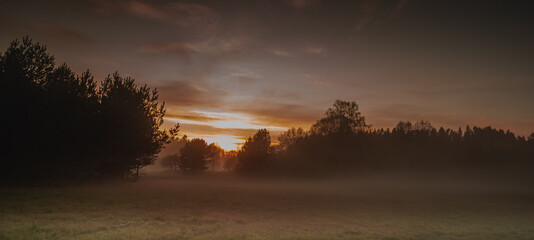 Obraz premium sunrise in the mountains