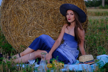 picnic at the hayloft