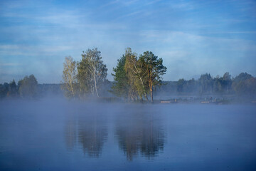 Fototapeta na wymiar morning mist over the river