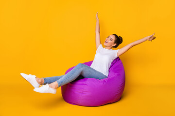 Portrait of her she nice-looking attractive lovely pretty slim fit thin cheerful cheery girl...