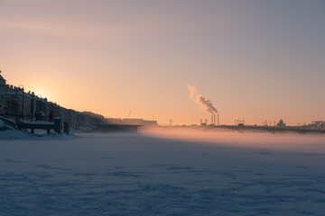 Fototapeta premium sunset over the ice river