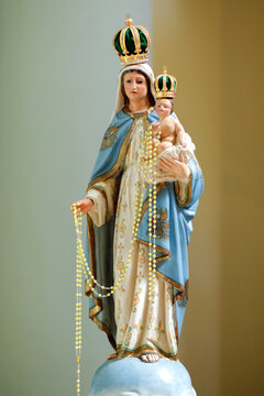 Statue Of The Image Of Our Lady Of The Rosary