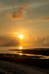 沖縄県　石垣島　宮良湾　大浜海岸のサンセット