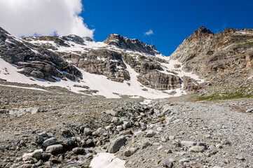 Corvatsch, Bergstation, Bergbahn, Murt&egrave;l, Wanderweg, Piz Corvatsch, Gletscher, Klimawandel, Gefahr, Oberengadin, Sommer, Schneefeld, Graub&uuml;nden, Schweiz