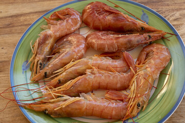 fresh king prawns
