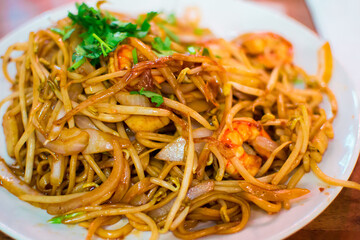 espaguettis con camarones