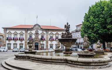 Fototapeta na wymiar Braga City Hall and fountain, Minho, Portugal.