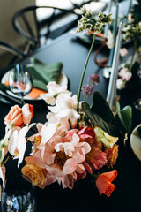 Obraz na płótnie Canvas Beautiful wedding table decoration. Wedding flowers.