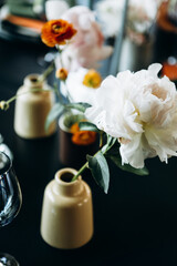 Beautiful wedding table decoration. Wedding flowers.