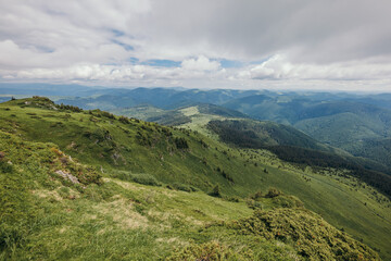 A sign on the side of a mountain