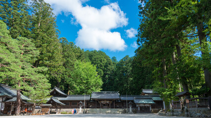 Fototapeta na wymiar Hida Ichinomiya Minashi Shrine. a famous historic site in Takayama, Gifu, Japan.