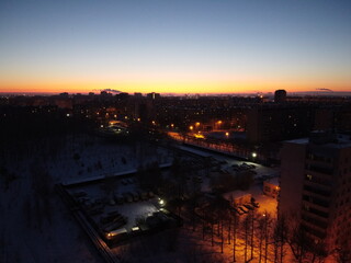 Fototapeta na wymiar winter sunrise in the northern city