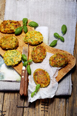 rissóis de verão de cenoura abobrinha, nutrição saudável.